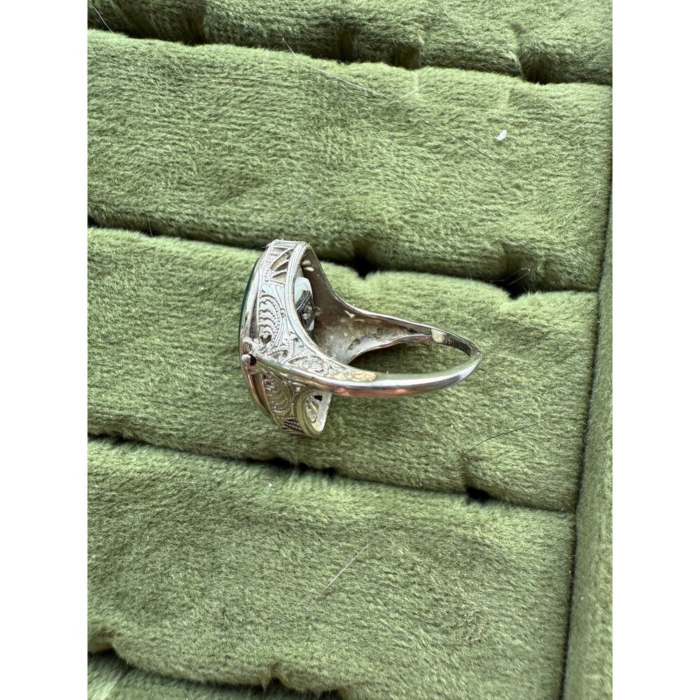 14k White Gold Antique Cameo Flip Ring - Picture 3 of 8